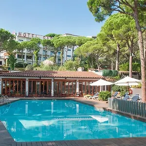 Garbi 3*, Calella De Palafrugell Spain